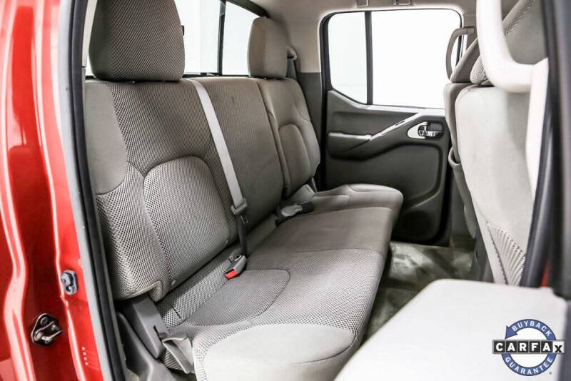 2016 Nissan Frontier SV