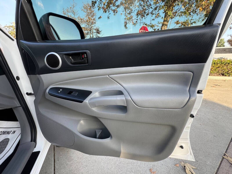 2015 Toyota Tacoma PreRunner V6