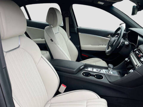2024 Genesis G70