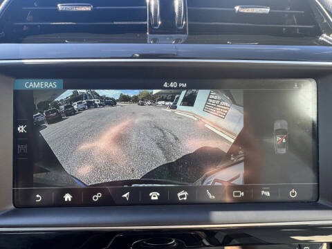 2019 Jaguar F-PACE 30t Prestige