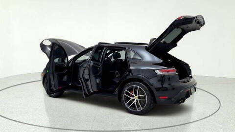 2024 Porsche Macan S