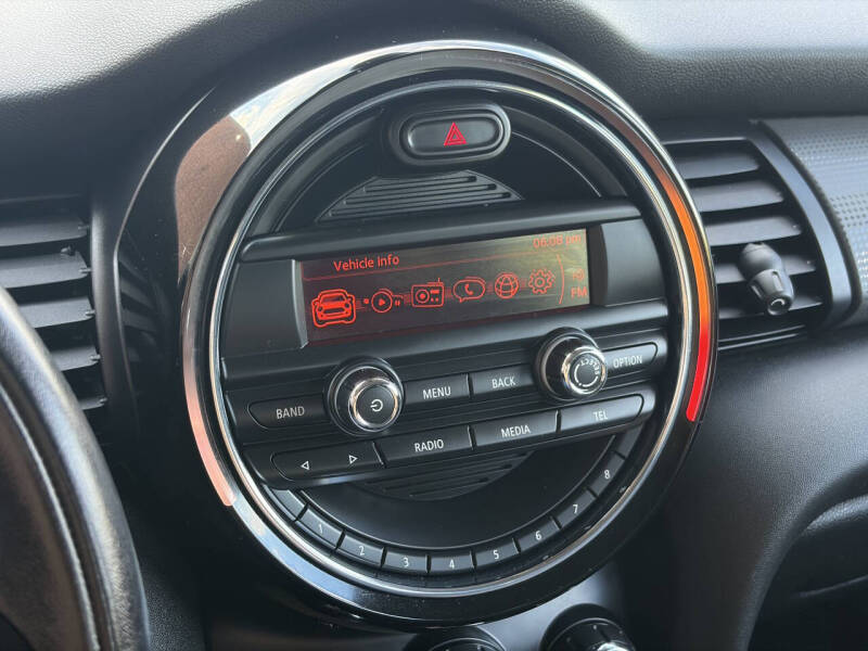 2016 MINI Hardtop 4 Door Cooper