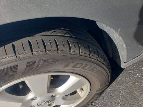 2012 Nissan Versa 1.8 S