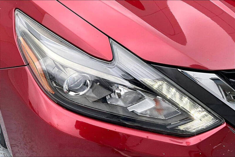 2016 Nissan Altima 2.5 SR