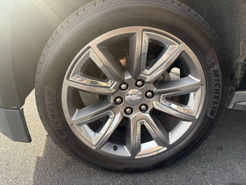 2017 Chevrolet Suburban LT