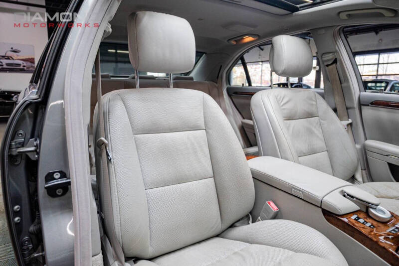 2011 Mercedes-Benz S-Class S 550