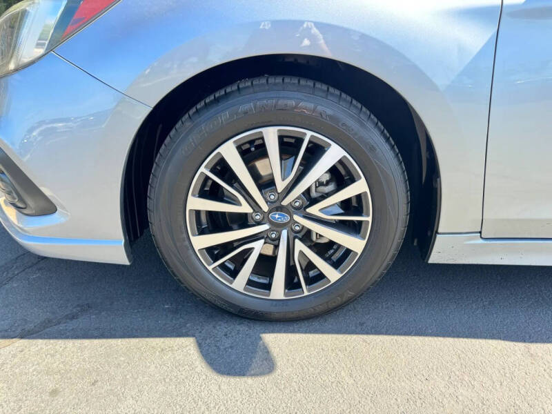 2019 Subaru Legacy 2.5i