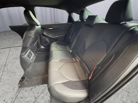 2022 Toyota Avalon Hybrid XSE Nightshade
