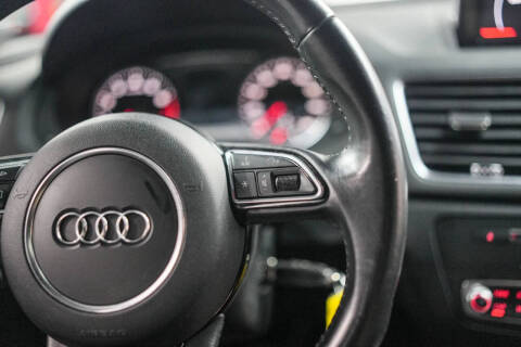 2017 Audi Q3 2.0T Premium