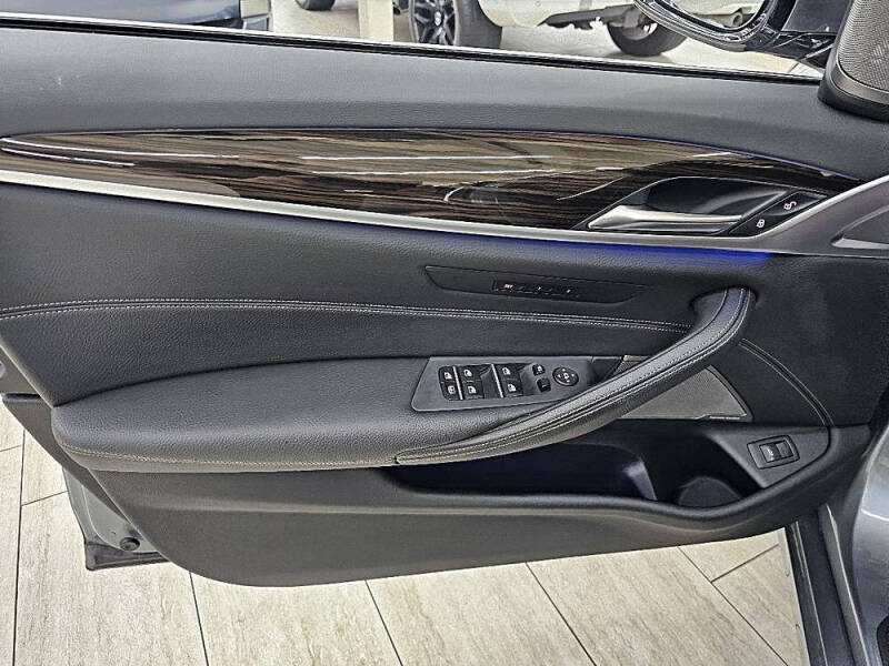 2019 BMW 5 Series 540i xDrive