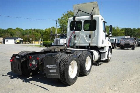 2015 Freightliner Cascadia
