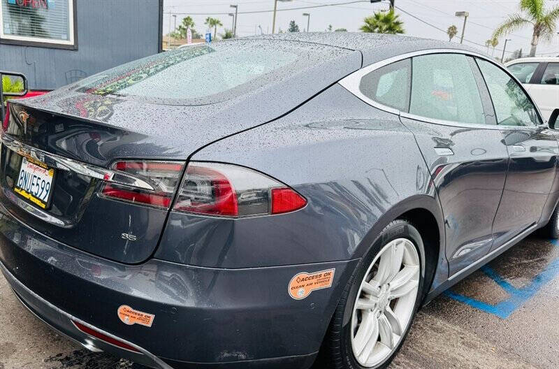 2014 Tesla Model S P85