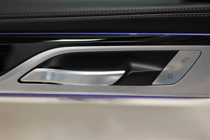 2021 BMW 7 Series ALPINA B7 xDrive