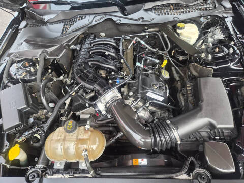 2016 Ford Mustang V6