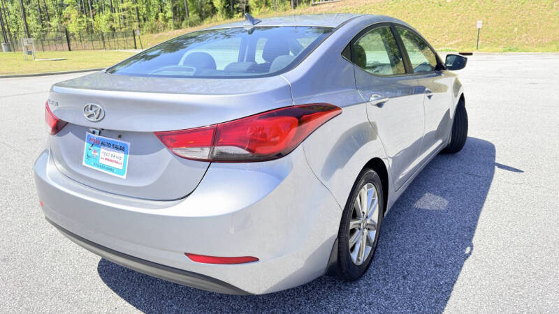 2015 Hyundai Elantra SE