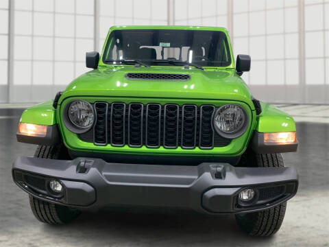 2026 Jeep Gladiator Sport S