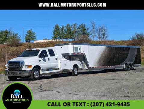 2004 Featherlite Trailer Two Car Hauler