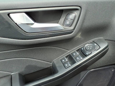 2024 Ford Escape ST-Line Select