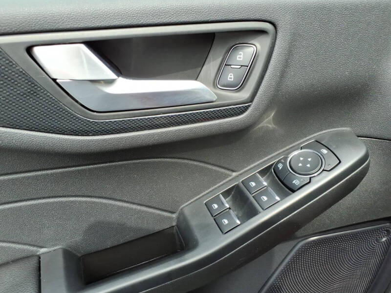 2024 Ford Escape ST-Line Select