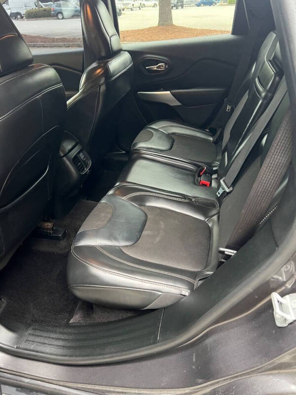 2018 Jeep Cherokee Latitude Plus