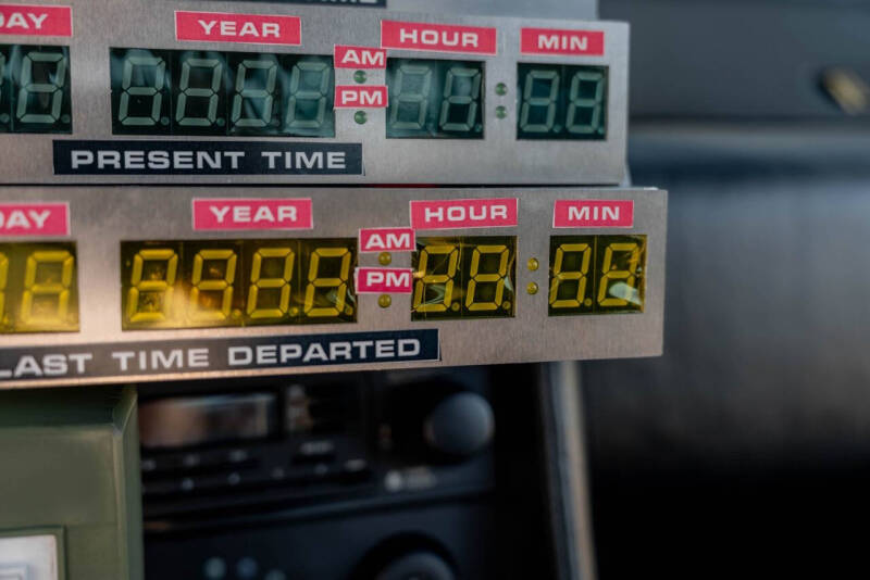 1981 DeLorean DMC-12