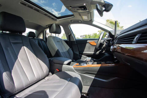 2023 Audi A4 quattro Premium 40 TFSI