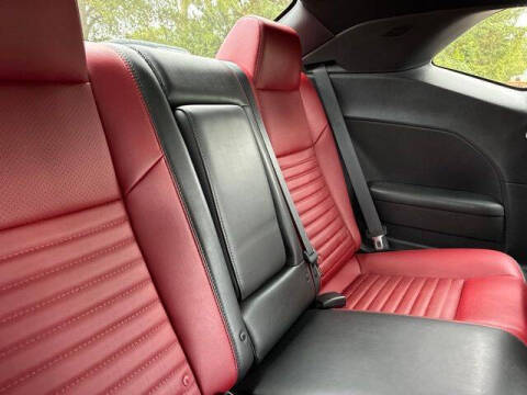 2013 Dodge Challenger R/T