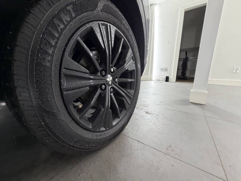2018 Mitsubishi Eclipse Cross LE