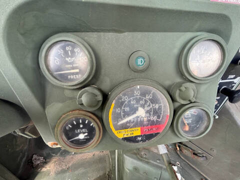 2001 AM General HMMWV