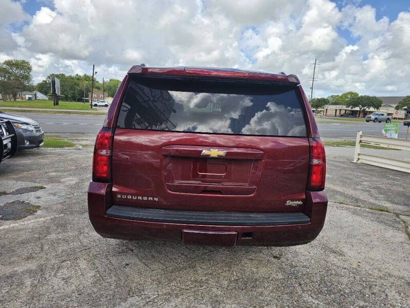 2016 Chevrolet Suburban LT