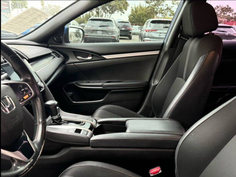 2021 Honda Civic Sport