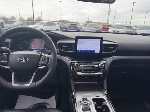 2023 Ford Explorer ST-Line