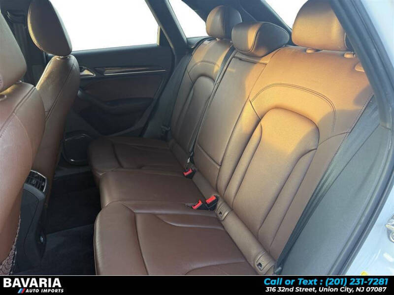 2016 Audi Q3 2.0T quattro Prestige