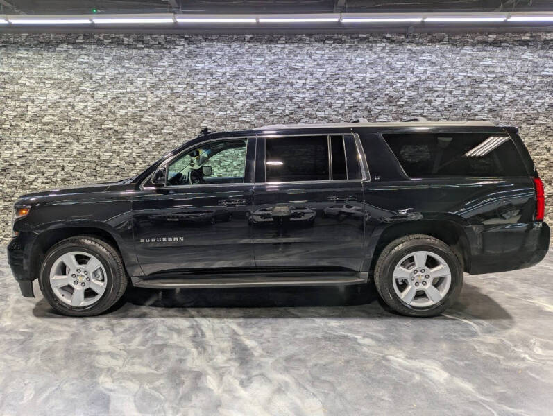 2016 Chevrolet Suburban LT