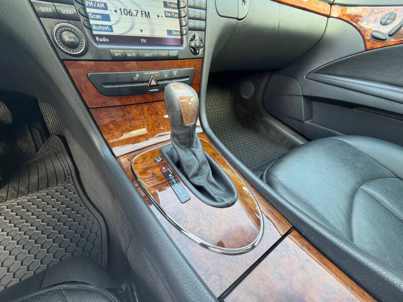 2004 Mercedes-Benz E-Class E 320