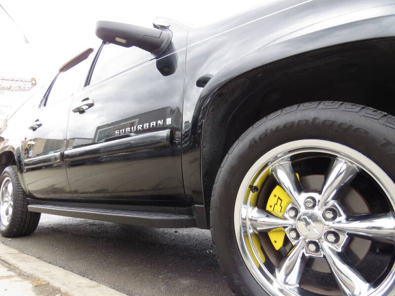 2008 Chevrolet Suburban LTZ