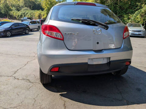 2013 Mazda MAZDA2 Sport