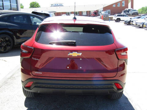 2024 Chevrolet Trax LS