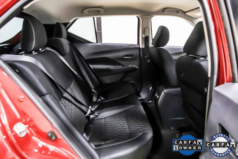 2022 Nissan Kicks SV