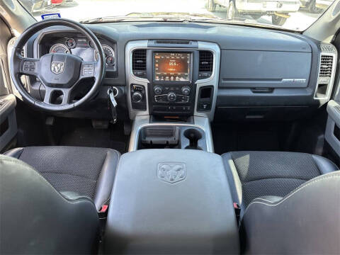 2017 RAM 1500 Lone Star Silver