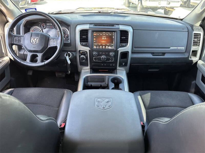 2017 RAM 1500 Lone Star Silver