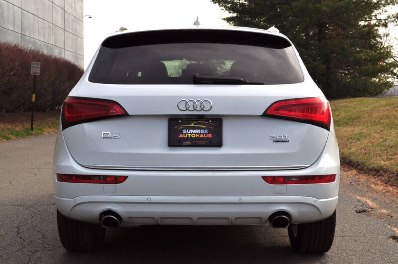 2016 Audi Q5 2.0T quattro Premium Plus