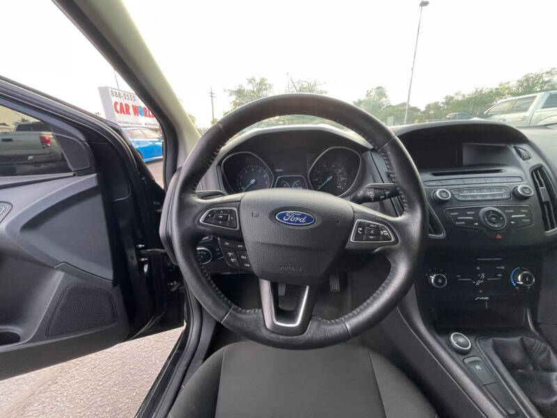 2015 Ford Focus SE