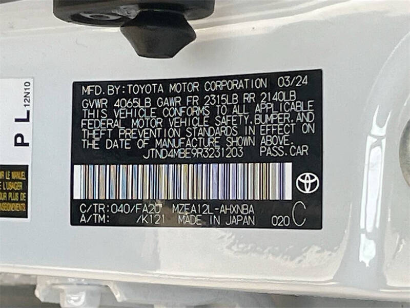 2024 Toyota Corolla Hatchback SE