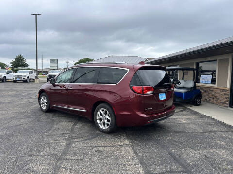 2019 Chrysler Pacifica Touring L Plus