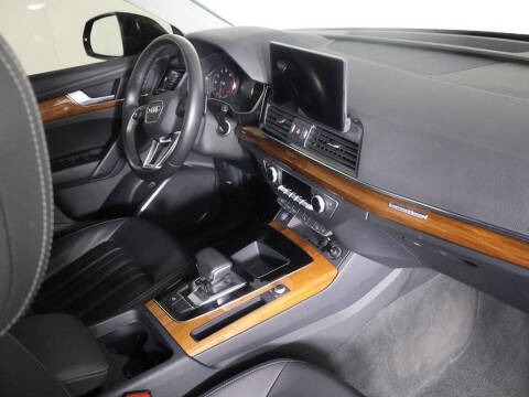 2023 Audi Q5 quattro Premium 40 TFSI