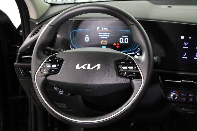 2023 Kia Niro EX