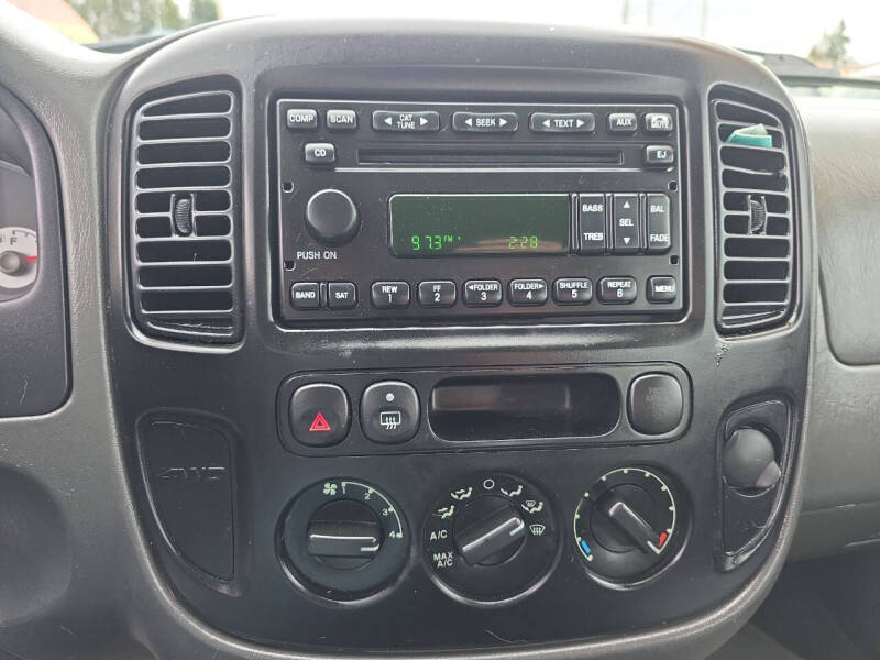 2006 Ford Escape XLS