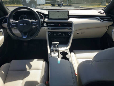 2025 Genesis G70