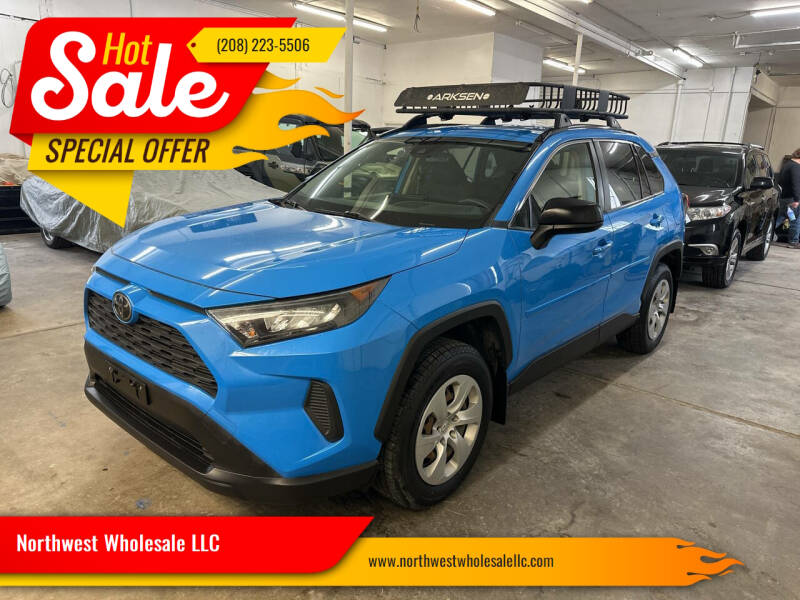 2019 Toyota RAV4 LE